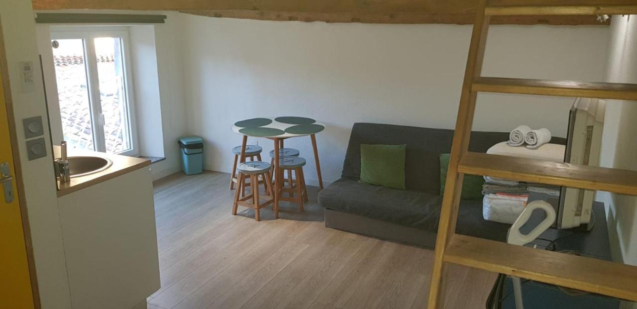 Hyper-Centre 2 Lits Climatiseur Apartment กัสทร์ ภายนอก รูปภาพ